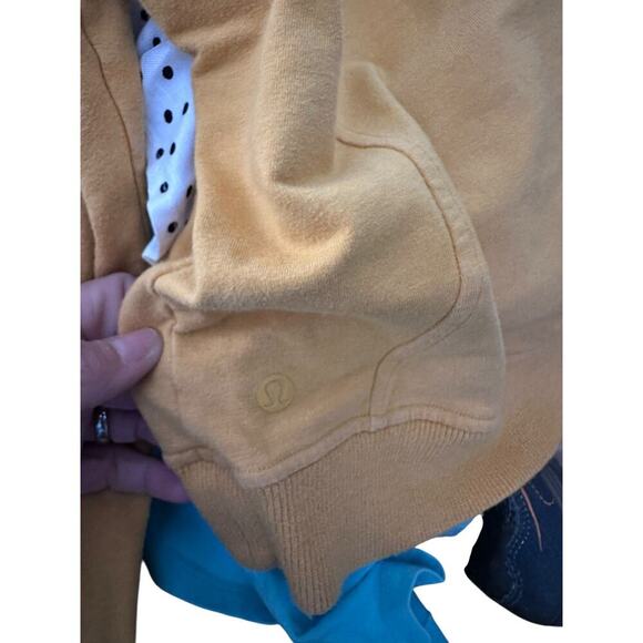 Lululemon Women's Scuba Tan Beige Thumbholes Soft Pocket Pullover Hoodie Size 0 - Picture 6 of 8